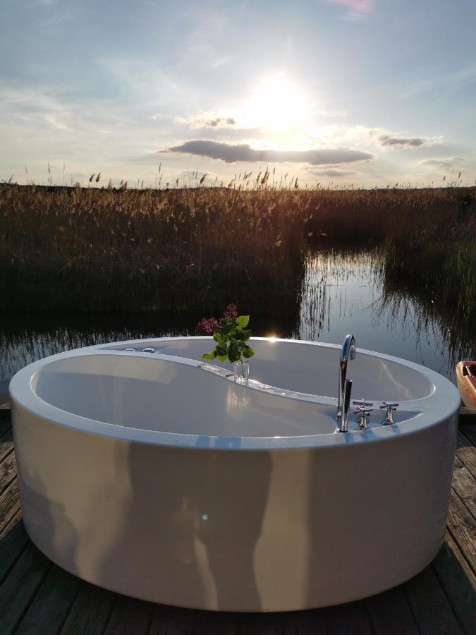 Pfahlbau Sunset II Toplage Inklusive Elektroboot Rust Eksteriør bilde