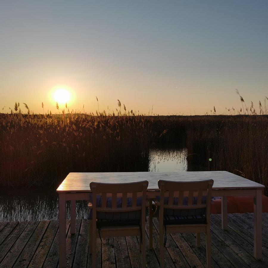 Pfahlbau Sunset II Toplage Inklusive Elektroboot Rust Eksteriør bilde