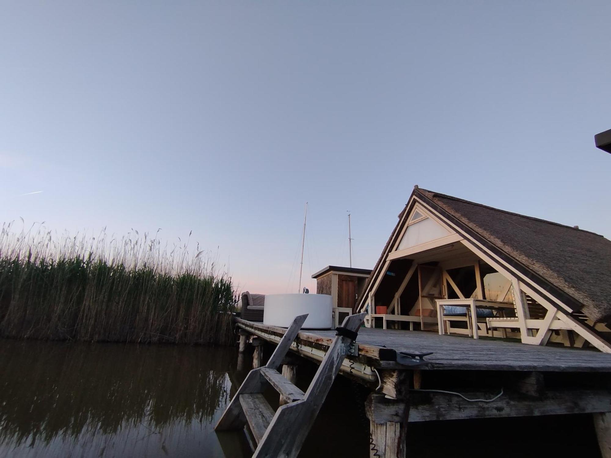 Pfahlbau Sunset II Toplage Inklusive Elektroboot Rust Eksteriør bilde